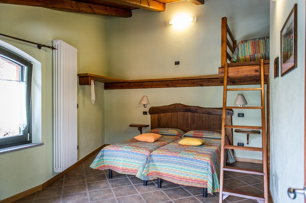 Al Pasche Bed & Breakfast Дронеро Стая снимка