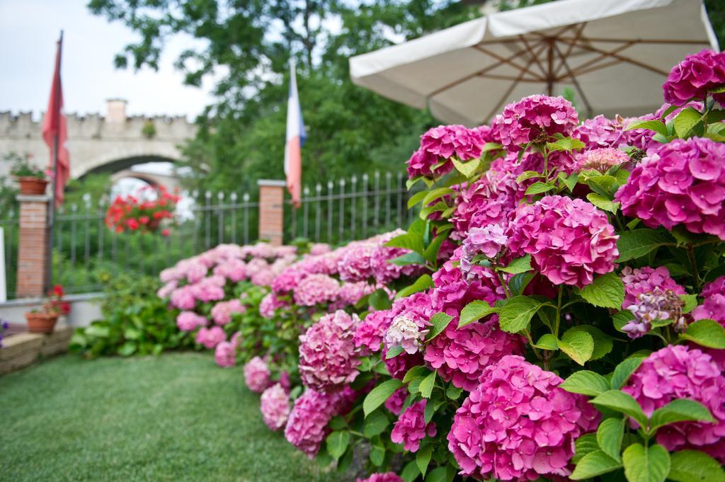 Al Pasche Bed & Breakfast Дронеро Екстериор снимка